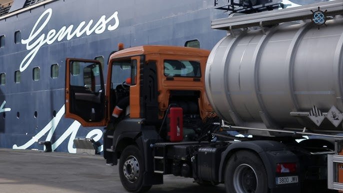 Gestión de Aguas Oleosas en Puertos Colombianos: Normativa y Procedimiento Técnico